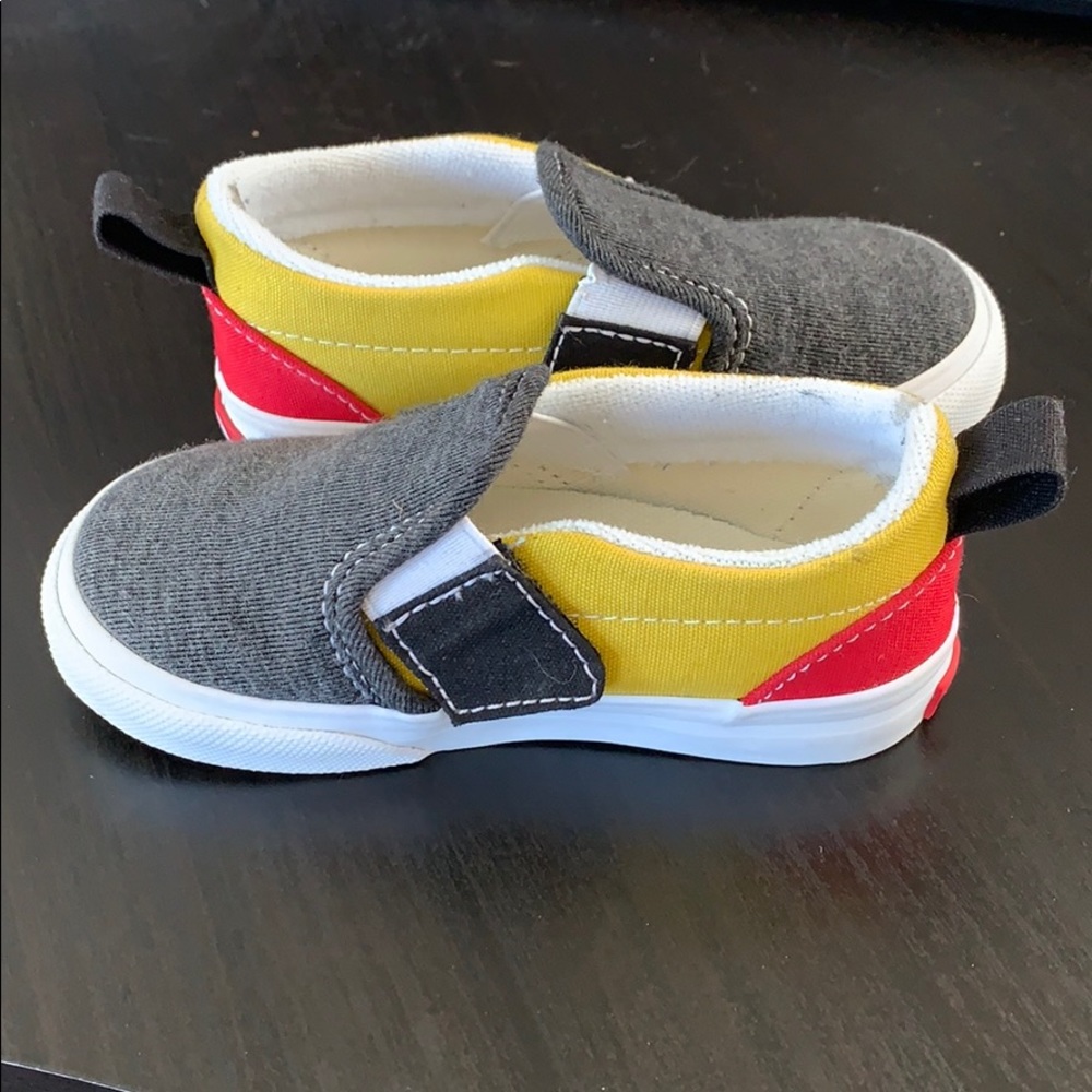 Vans slip ons toddler size 7